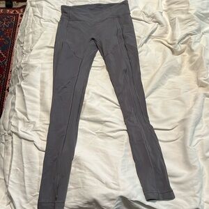 Lululemon Grey Leggings with pockets Size 4